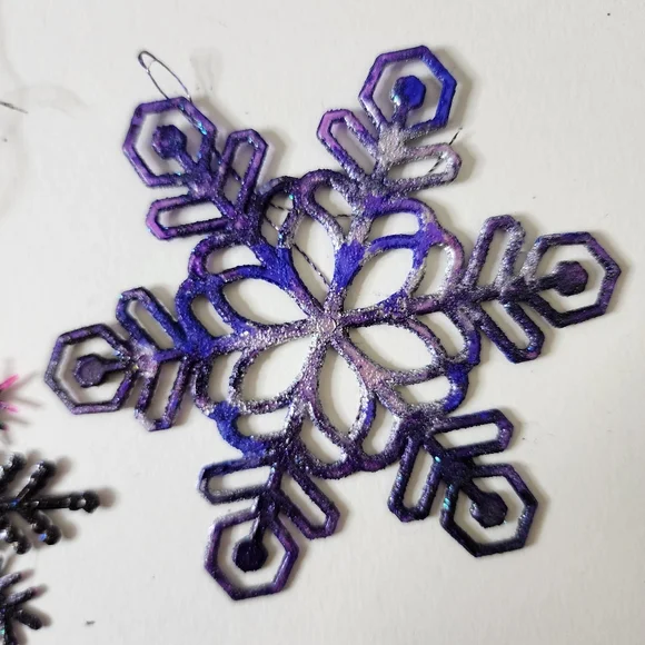 6 HANDCRAFTED Upcycled Plastic Snowflakes HANDPAINTED Holiday Ornaments Decor - Picture 13 of 17
